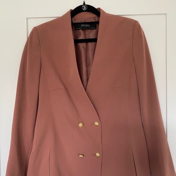Zara Jackets & Blazers - Zara double breasted blazer